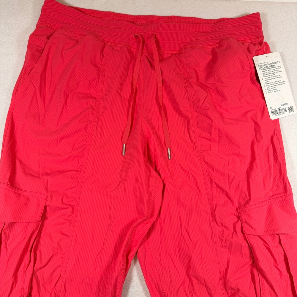 NWT Lululemon Dance Studio Relaxed Fit Medium-Rise Cargo Jogger Women Sz XL Pink - Picture 5 of 11